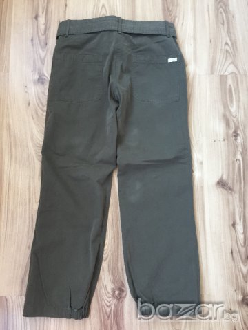 Дамски панталон RIPCURL оригинал, size 36/S, цвят милитъри зелен, много запазен, снимка 2 - Панталони - 17754683