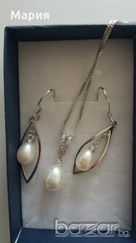 Сребърен комплект с естествени перли