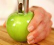 Нож за почистване на ябълки Apple Corer, снимка 3