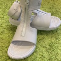 Nike жестоки сандали, снимка 5 - Сандали - 25650276