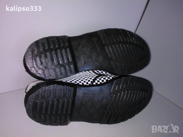 Dr Martens оригинални обувки, снимка 4 - Ежедневни обувки - 24153811
