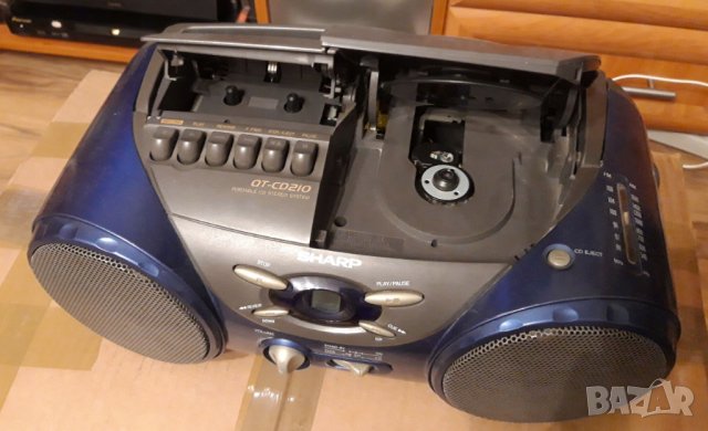 радио касетофон  SHARP QT-CD210  BOOMBOX, снимка 2 - Радиокасетофони, транзистори - 25775938