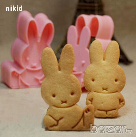 2 зайчета Великден заек  пластмасови форми резци с релеф за фондан тесто сладки бисквитки великден, снимка 2 - Форми - 17048111