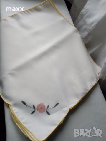 Салфетки текстилни 40 х 40 см, от плат с бродерия или печат, снимка 2 - Покривки за маси - 24466373