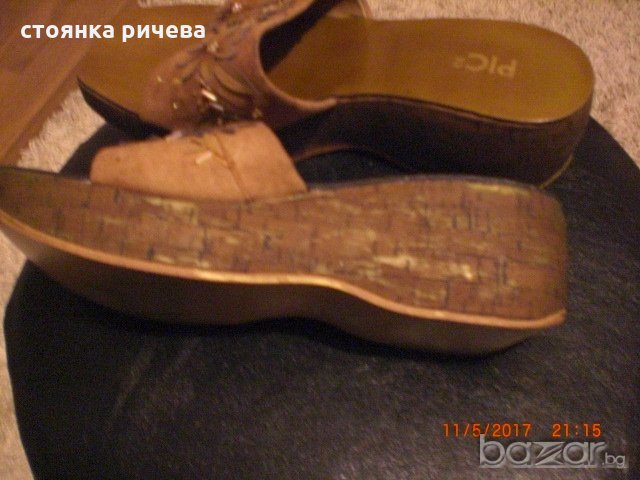 продавам дамски чехли-естествена кожа, снимка 3 - Чехли - 18239223