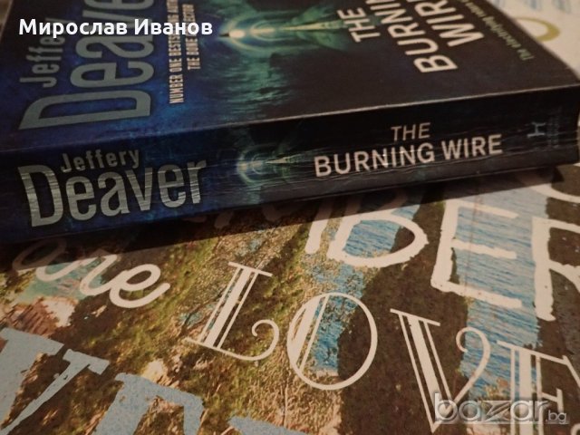 английска прочетна книга " The Burning Wire " , снимка 2 - Художествена литература - 20184016