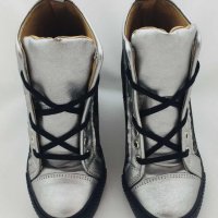 Дамски обувки Karolina, снимка 4 - Дамски боти - 25145395