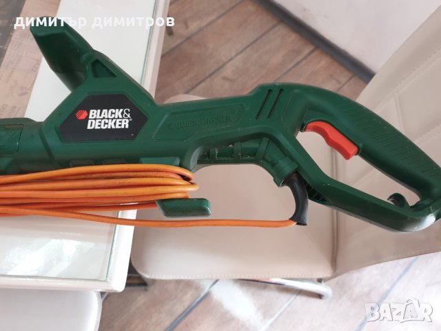 Тример-За Ремонт или Части косачка black & decker gl652 с дълъг кабел, снимка 2 - Градинска техника - 25130108