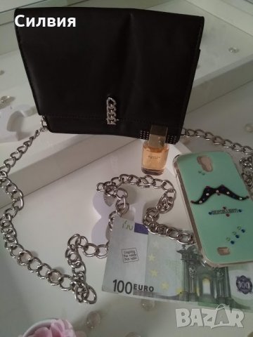 Мини дамска чантичка, снимка 2 - Чанти - 22525544