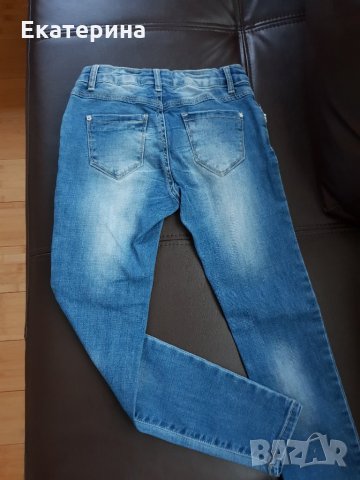 Дънки с перли 10г.134см, снимка 5 - Детски панталони и дънки - 24020231