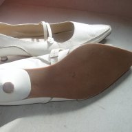 № 39 Бели обувки естествена кожа, снимка 5 - Дамски ежедневни обувки - 17990553