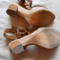 Дамски кожени сандали на ток Dolce amaro italian brand , снимка 11 - Дамски обувки на ток - 22046248