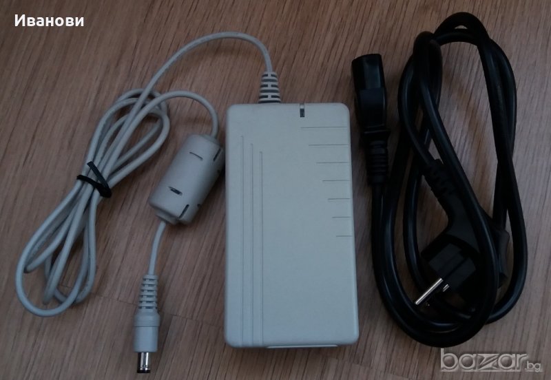 Захранване (100 - 240V) -> 19V/ 3.16A (DC), снимка 1
