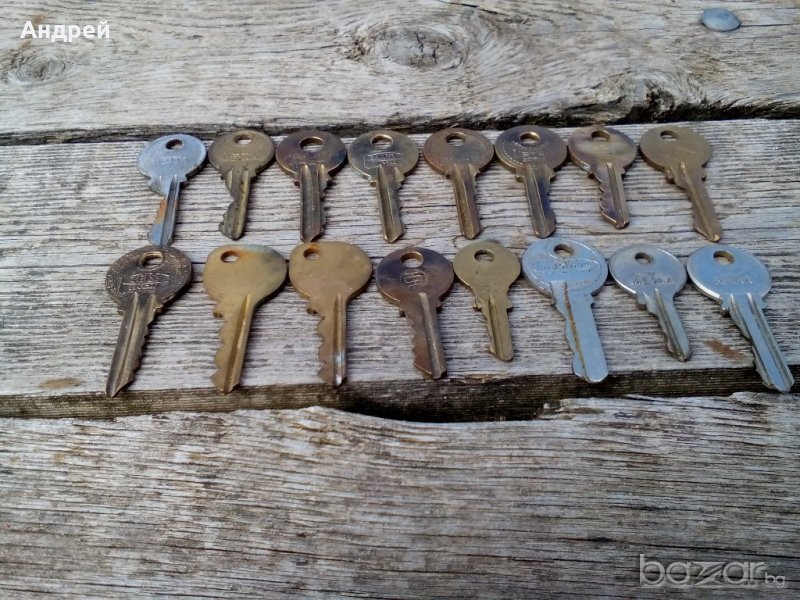 Стар секретен ключ,ключета, снимка 1