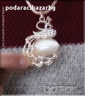 БЯЛ ПАУН – КОЛИЕ С КРИСТАЛ ОПАЛ, снимка 1