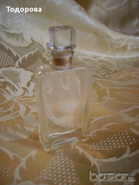 Старинно кристално шишенце от парфюм, снимка 1