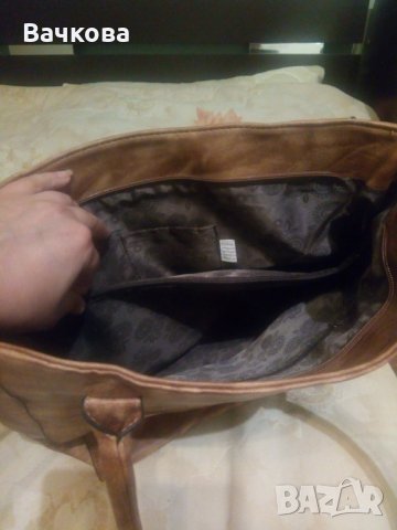 Нова дамска чанта, снимка 6 - Чанти - 25711932