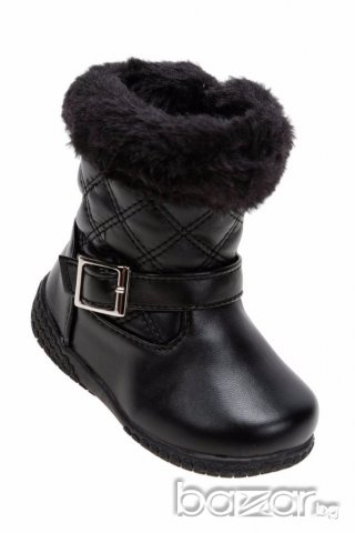 Нови ботуши