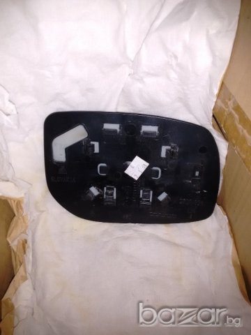 Стъкло ляво огледало  879090D210  Ярис/Yaris 2005-2011, снимка 2 - Части - 20043447