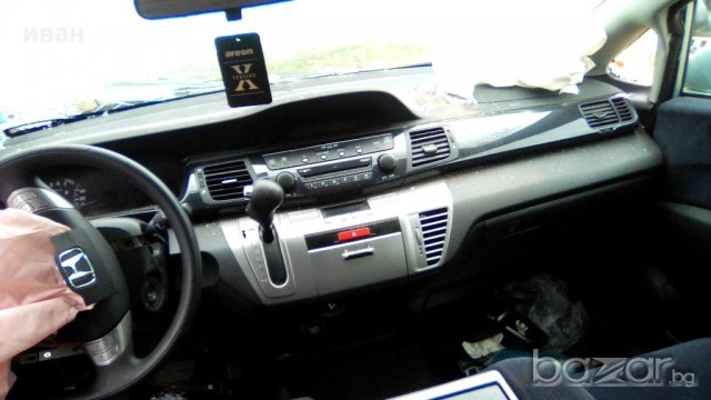 Продавам на части Хонда ФРВ / Honda FR-V 1800 - 140 кс 2007 г, снимка 8 - Автомобили и джипове - 19898904