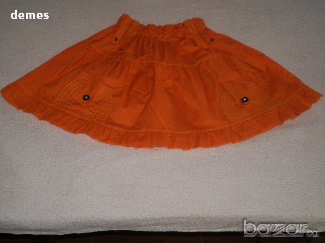 Нова детска пола в оранжево размер 104, снимка 1 - Детски рокли и поли - 10767814