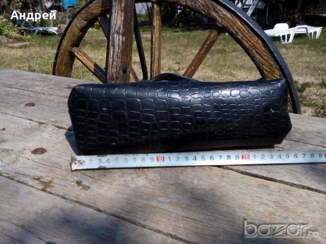 Стара Дамска чанта, снимка 3 - Антикварни и старинни предмети - 17939323