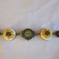 Ръчно бродирани бижута с цветя слънчогледи, снимка 10 - Бижутерийни комплекти - 22129530