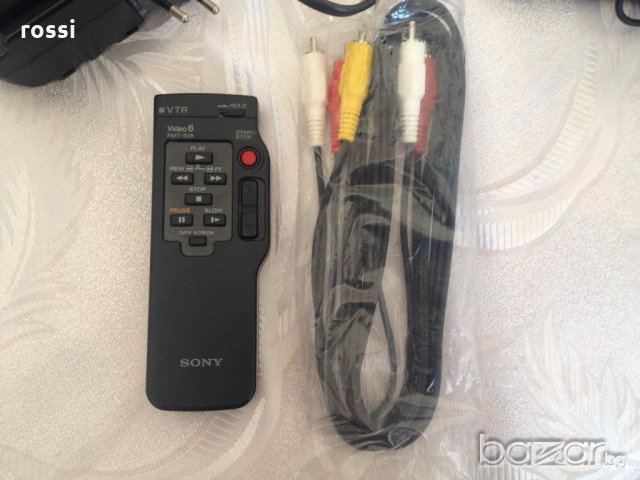 SONY Wintage Video Camera Recorder CCD-FX500E, чанта и аксесоари, снимка 10 - Камери - 20874476