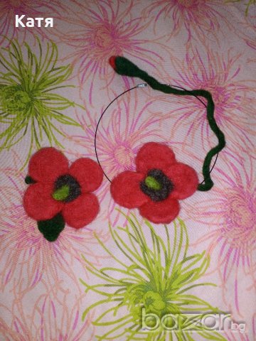 Нов комплект колие, брошка, филц, handmade,  макове, вълна, плъстене, Арт, аксесоари