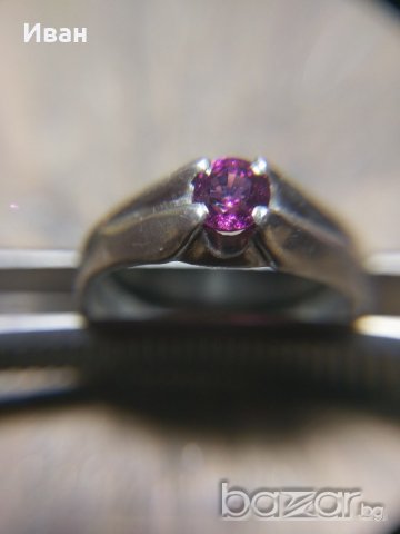 Сребърен пръстен с гранат, снимка 2 - Пръстени - 20899471
