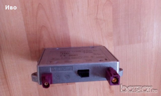 Антенен усилвател Aуди, снимка 2 - Части - 14022919