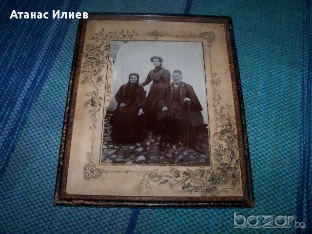 Стара фотография на българско семейство, снимка 7 - Антикварни и старинни предмети - 13519519