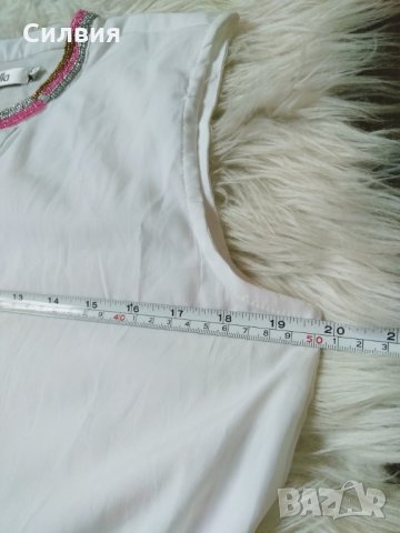 Блуза с декорация 💜 мъниста, снимка 3 - Потници - 25751077