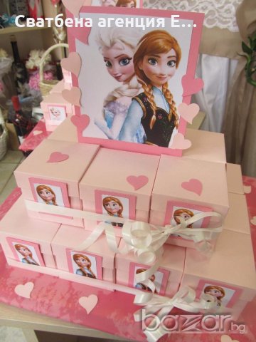 торта от картон, снимка 2 - Декорация за дома - 18736168