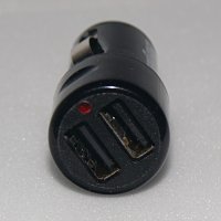 Зарядно за запалката на кола с 2 x USB-порта., снимка 4 - Кабели и адаптери - 23218171