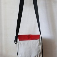 чанта червена лак synlab suisse 0186, снимка 2 - Чанти - 23501514