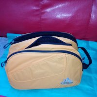 Ръчна спортна чанта марка VAUDE, снимка 4 - Спортна екипировка - 21291843