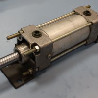Пневматичен цилиндър ORSTA двойнодействащ, снимка 4 - Резервни части за машини - 24199041