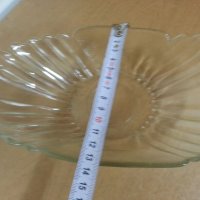 Овална стъклена купа, снимка 3 - Аксесоари за кухня - 22630135