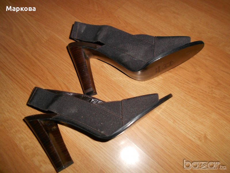 Нови Луксозни дамски сандали Stuart Weitzman, снимка 1