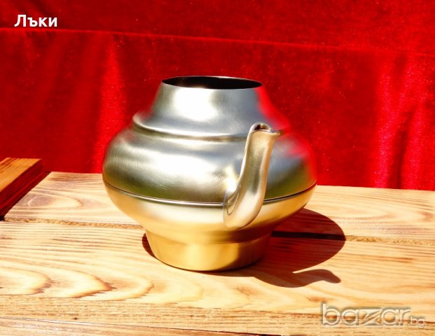 Старинен чайник от месинг, снимка 4 - Антикварни и старинни предмети - 19156389
