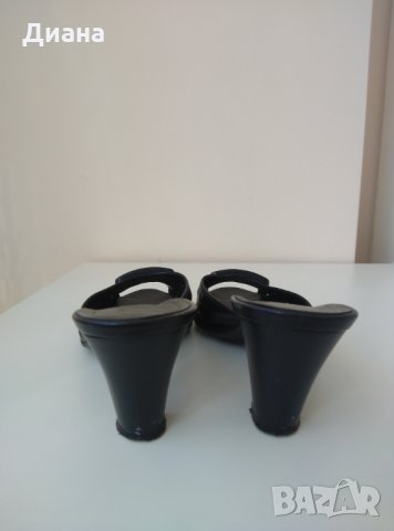 Дамски чехли от естествена кожа, номер 36 в перфектно състояние, снимка 3 - Чехли - 25477894