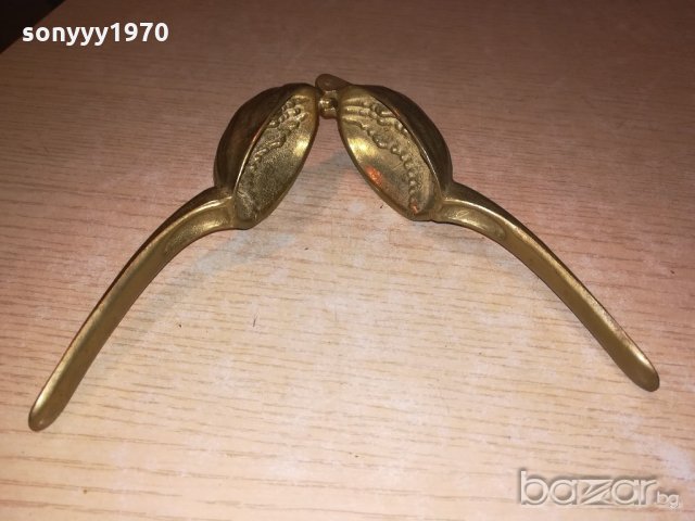 антика-масивна орехотрошачка-мед/месинг-17х5см-внос швеицария, снимка 8 - Колекции - 20476777