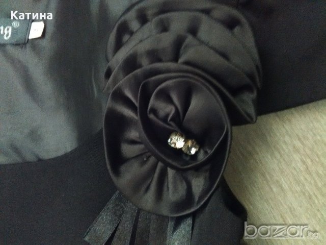 Страхотна черна официална рокличка, снимка 2 - Детски рокли и поли - 17824070