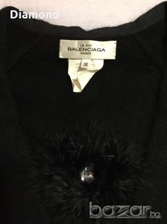 100 % Balenciaga оригинален дамски пуловер/Angora