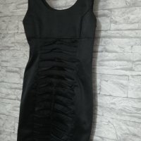 Черна сатенена рокля, снимка 3 - Рокли - 22892163