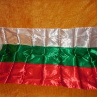 Български знамена българско национално знаме трибагреник флаг шито от полиестерна коприна подарък н, снимка 5 - Градински мебели, декорация  - 23486153