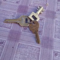 Секретен бронзов ключ, снимка 2 - Антикварни и старинни предмети - 19496131
