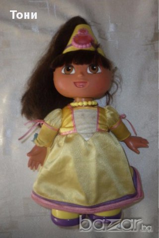 Кукла Dora 2003 г , снимка 1 - Кукли - 14383476