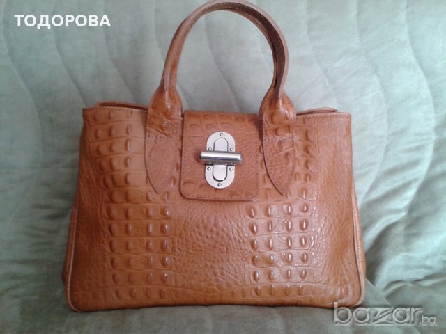 Италианска чанта от естествена кожа, снимка 1 - Чанти - 18479433